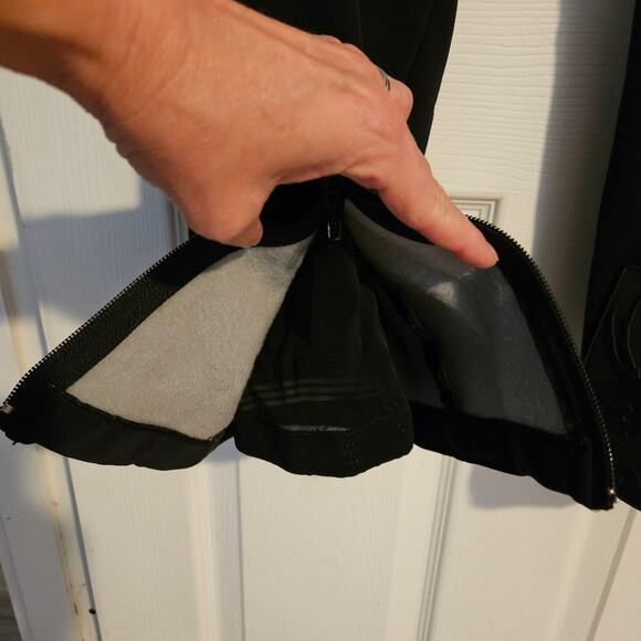 Spyder woman's insulated ski pants with padded knees - Picture 5 of 8